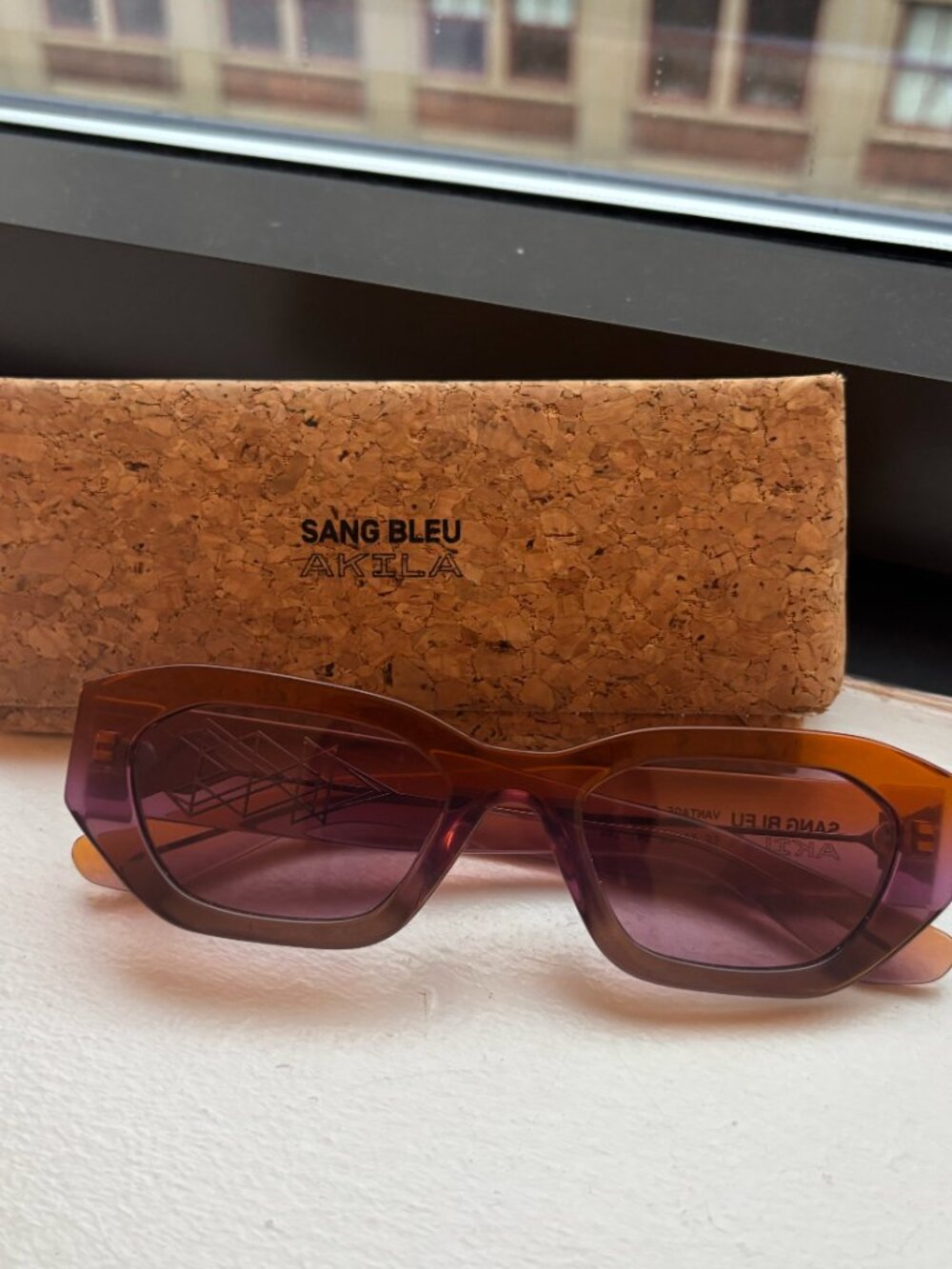 AKILA x Sang Bleu Vantage 3.0 Limited Edition Sunglasses -  Gradient/Purple/Red - Picture 5 of 7